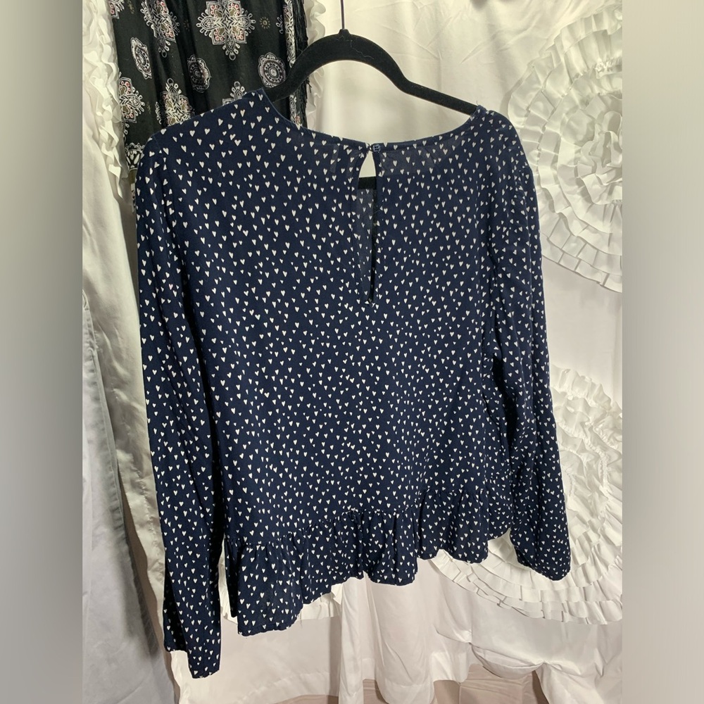 Divided soft flowy blouse - Picture 4 of 6